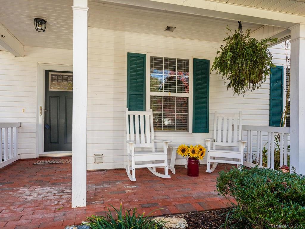 906 West Blue Ridge Road, Unit 5 East Flat Rock, NC 28726 - Photo 3 of 24 Gallery Image 3