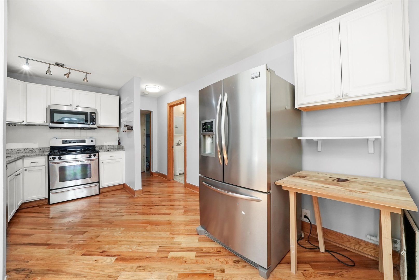 4614 North Springfield Avenue Chicago, IL 60625 - Photo 7 of 35