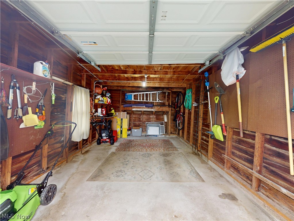 3606 Northcliffe Road University Heights, OH 44118 - Photo 44 of 45