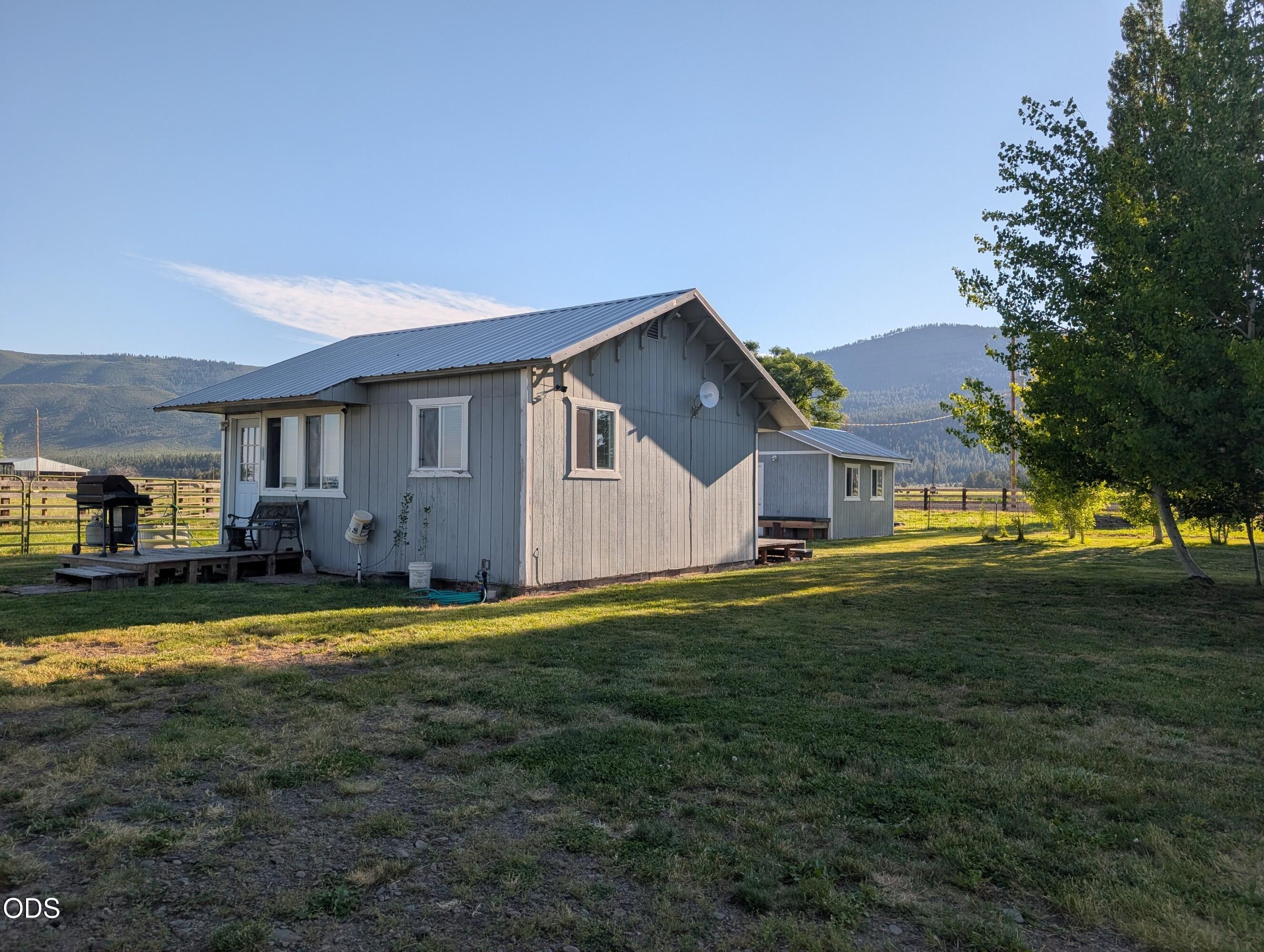 15655 West Langell Valley Road Bonanza, OR 97623 - Photo 37 of 53