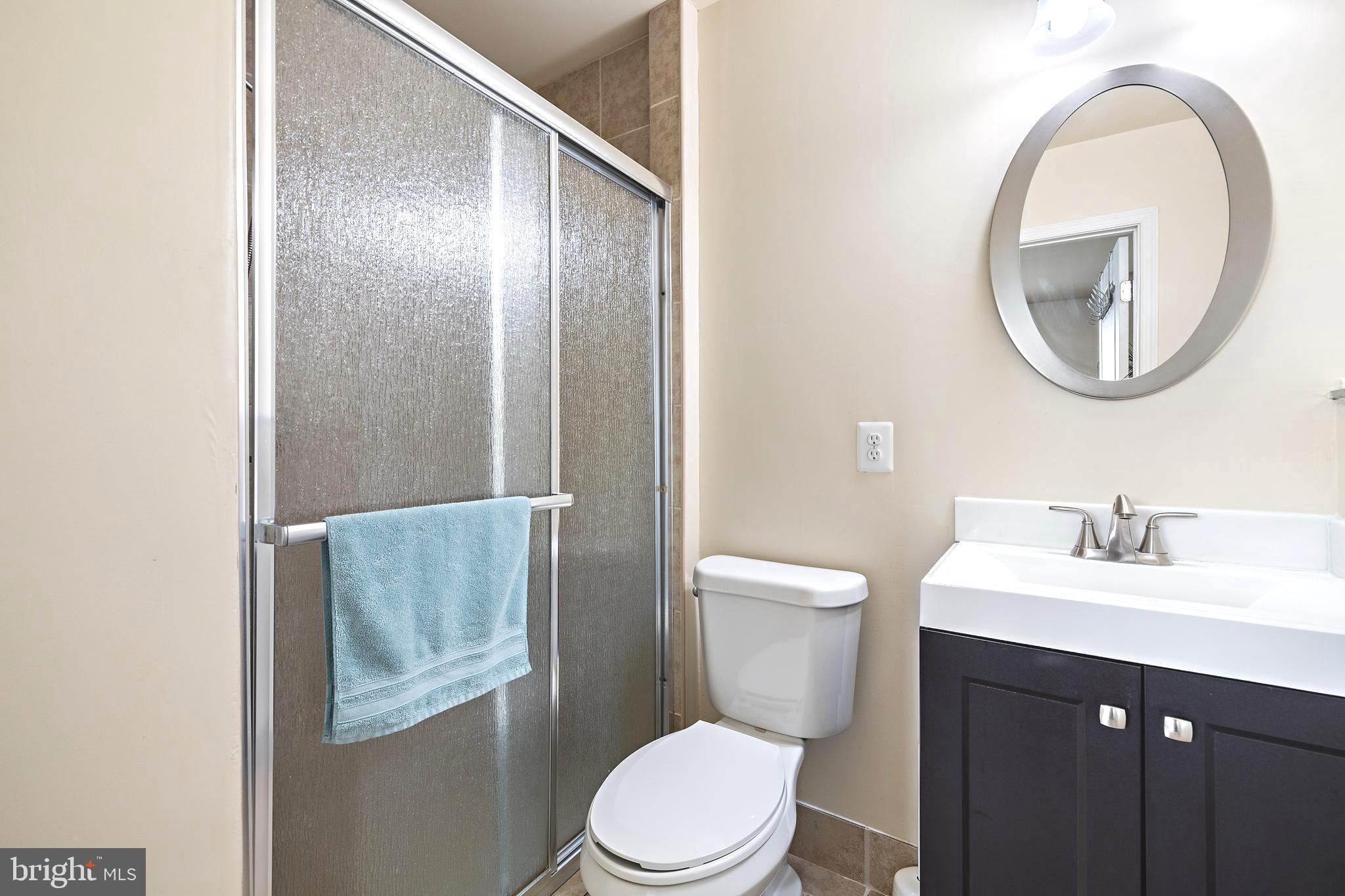 2059 Case Road Dundalk, MD 21222 - Photo 23 of 37 Lower level bathroom inside bedroom