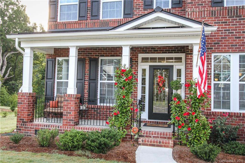 919 Solandra Way, Unit 656 Tega Cay, SC 29708 - Photo 2 of 24