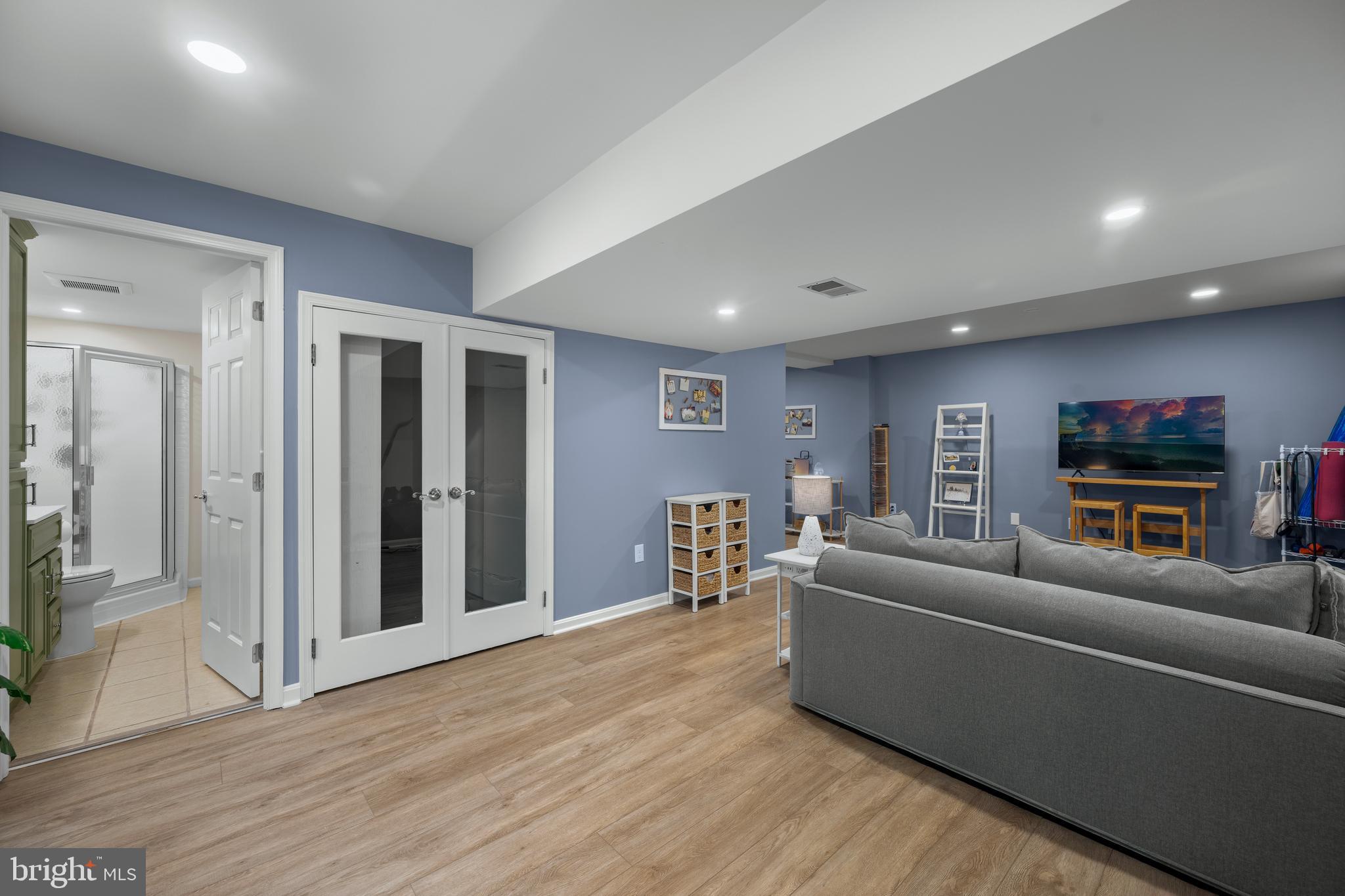6569 Tydings Road Eldersburg, MD 21784 - Photo 36 of 60 LL Family Room