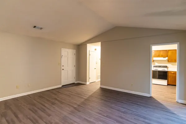 $1,100 | 2201 Hartsfield Road, Unit A, Tallahassee, FL 32303