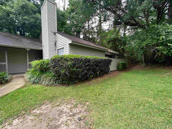 $1,100 | 2201 Hartsfield Road, Unit A, Tallahassee, FL 32303