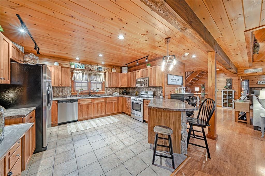 1053 Fallen Timber Road Stoystown, PA 15563 - Photo 10 of 25 Gallery Image 10