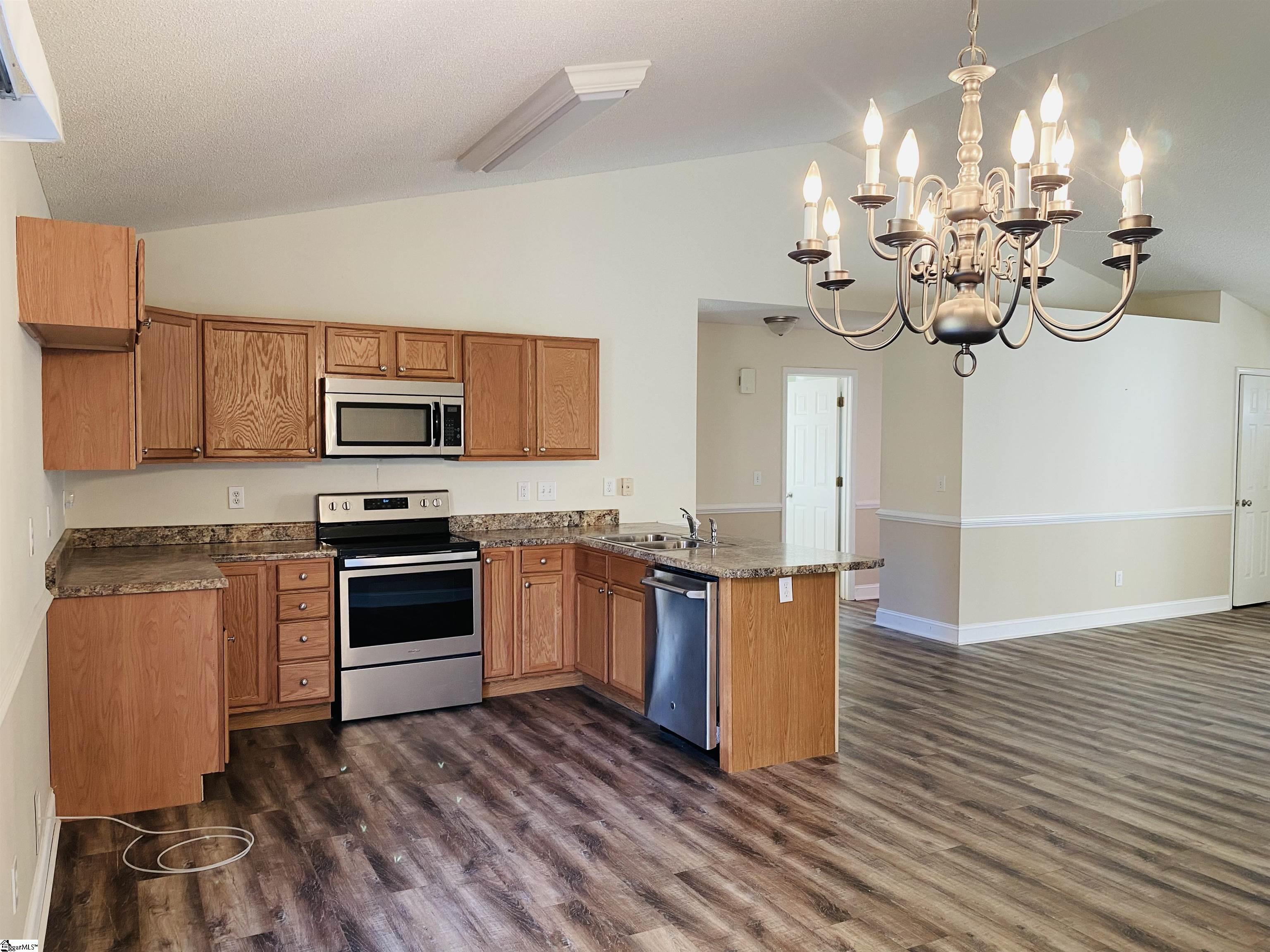 705 Briarstone Circle Inman, SC 29349 - Photo 6 of 21