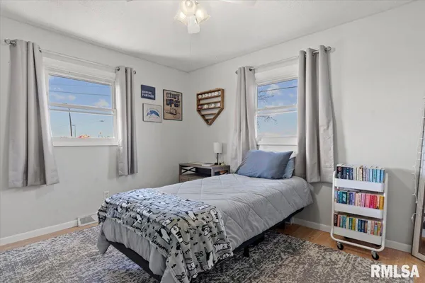 $225,000 | 201 Woodcrest Drive, Springfield, IL 62703