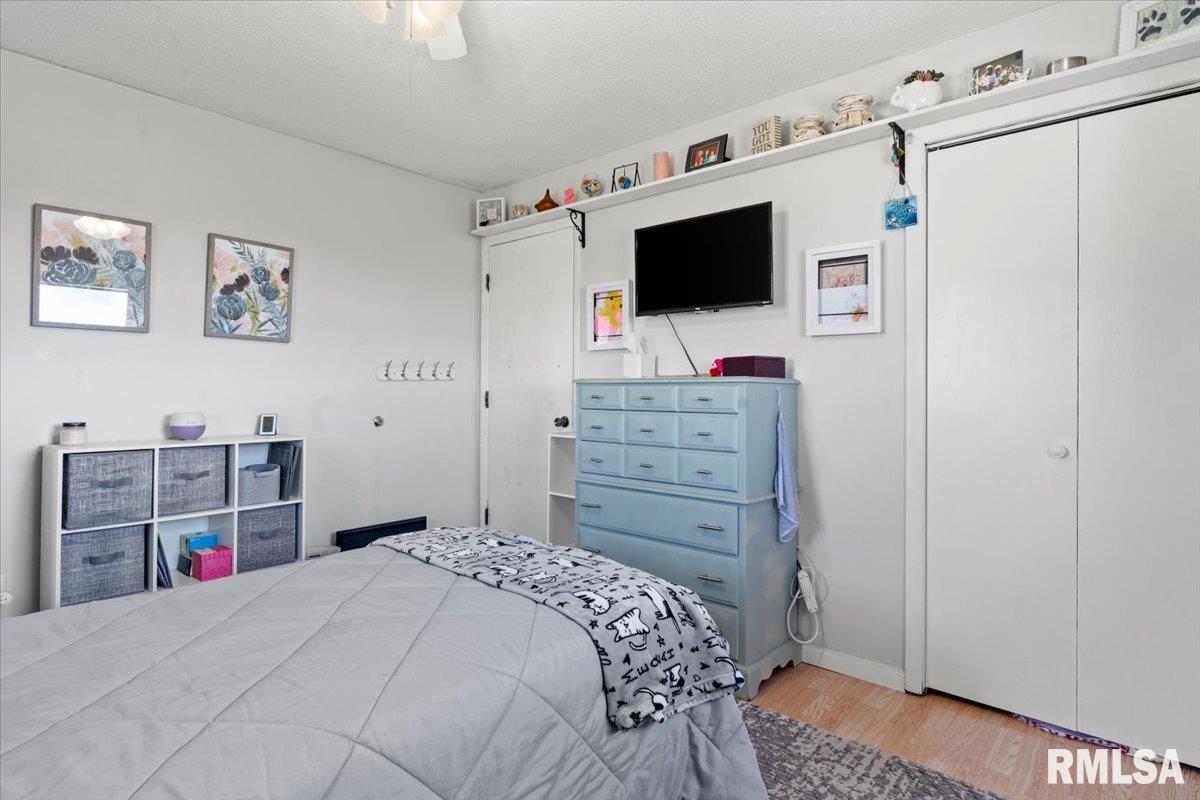 201 Woodcrest Drive Springfield, IL 62703 - Photo 16 of 37