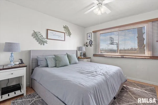 $225,000 | 201 Woodcrest Drive, Springfield, IL 62703