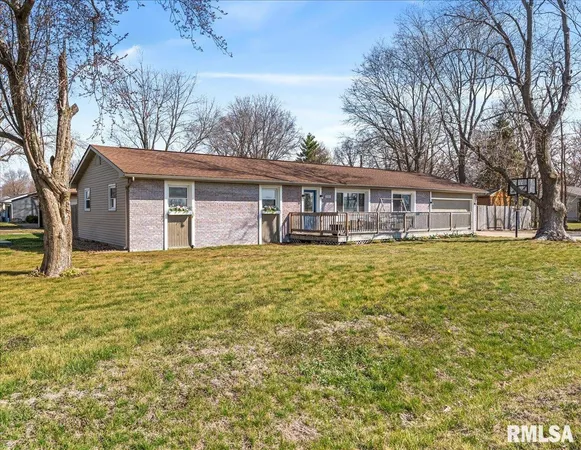 $225,000 | 201 Woodcrest Drive, Springfield, IL 62703