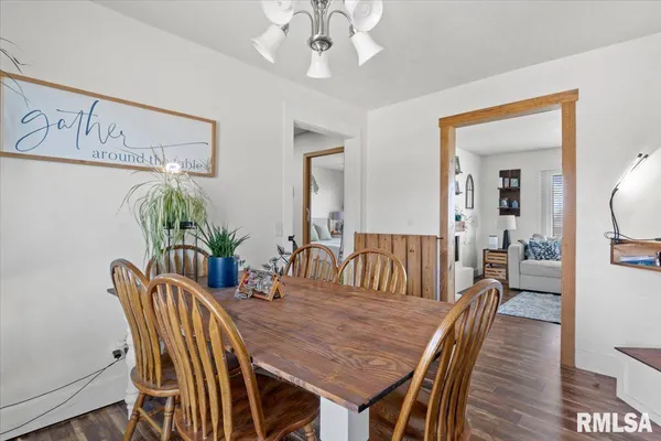 $225,000 | 201 Woodcrest Drive, Springfield, IL 62703