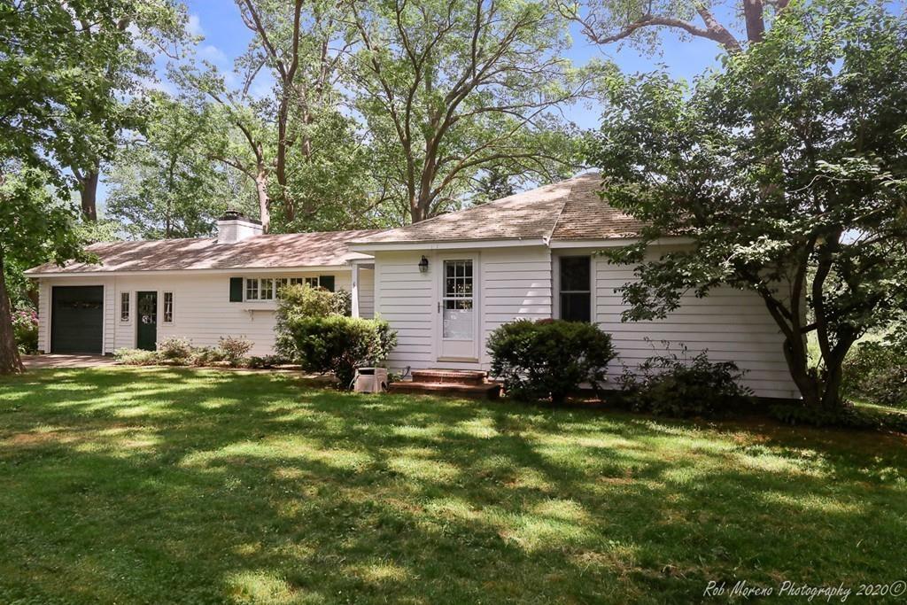 6 Pilgrim Road Hamilton, MA 01982 - Photo 2 of 32 a front view of house with yard and green space