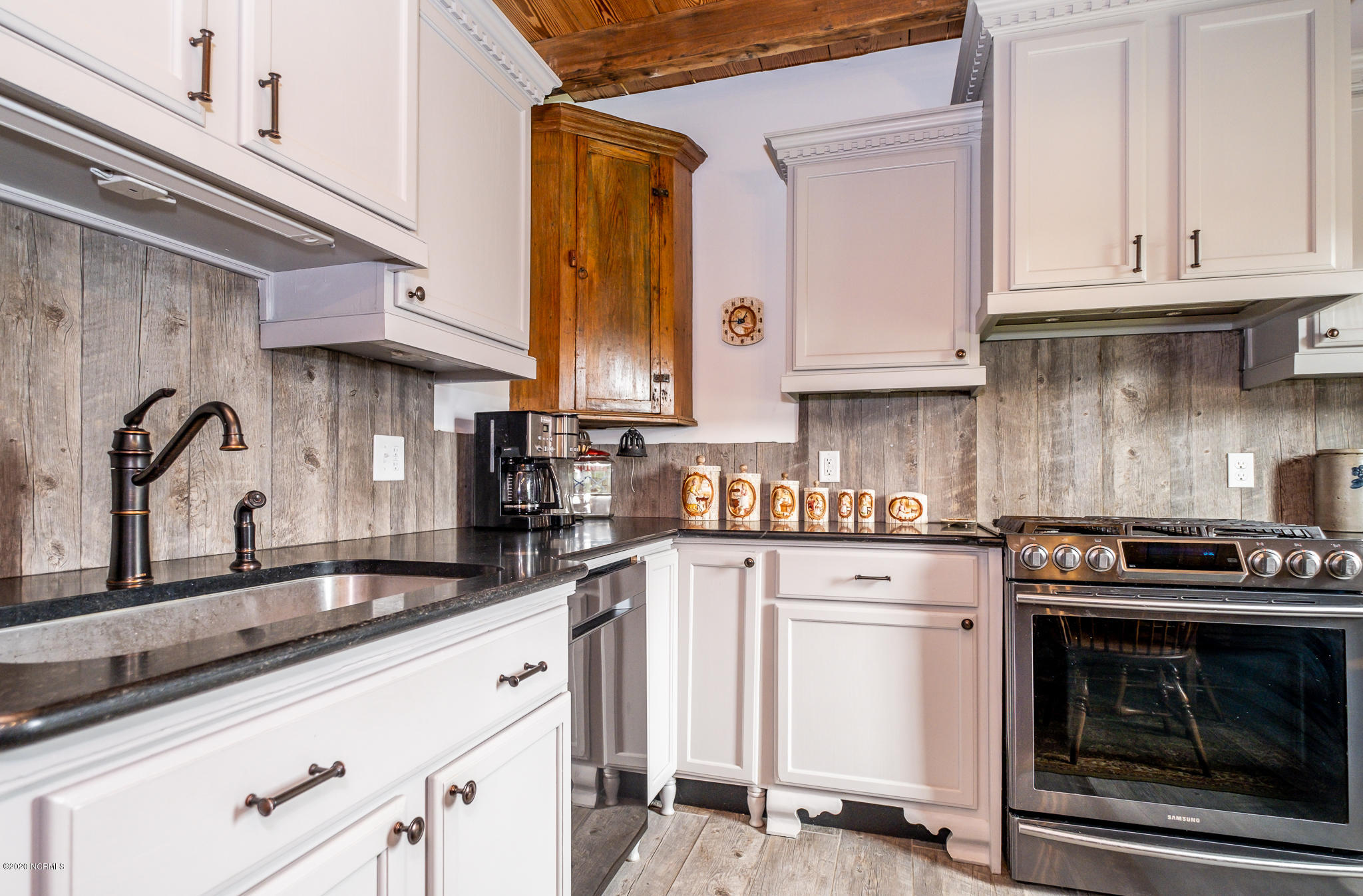2576 Ashleys Grove Road Murfreesboro, NC 27855 - Photo 61 of 103 HillcrestManor-46