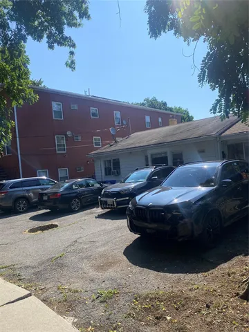 $1,050,000 | 3650 Waldo Avenue, Unit 2 | Kingsbridge