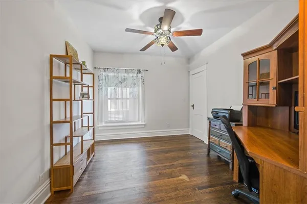 $350,000 | 611 West Maple Avenue, Independence, MO 64050