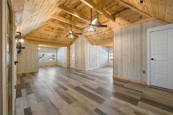 $350,000 | 611 West Maple Avenue, Independence, MO 64050