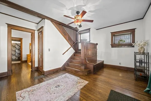 $350,000 | 611 West Maple Avenue, Independence, MO 64050