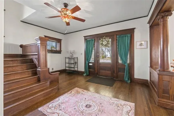 $350,000 | 611 West Maple Avenue, Independence, MO 64050