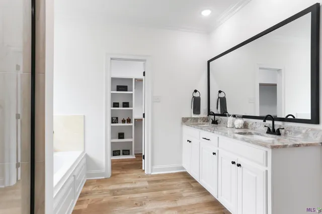 $343,600 | 5186 Black River Road, Darrow, LA 70725