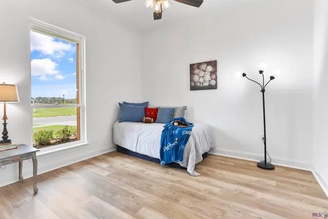 $343,600 | 5186 Black River Road, Darrow, LA 70725