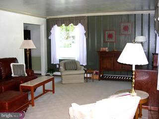 208 Ridgewood Road Media, PA 19063 - Photo 2 of 6