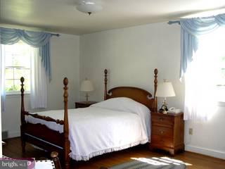 208 Ridgewood Road Media, PA 19063 - Photo 5 of 6