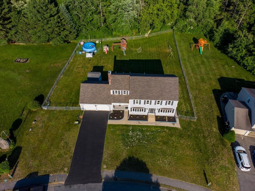 45 Harriman Road Hudson, MA 01749 - Photo 3 of 41 Gallery Image 3