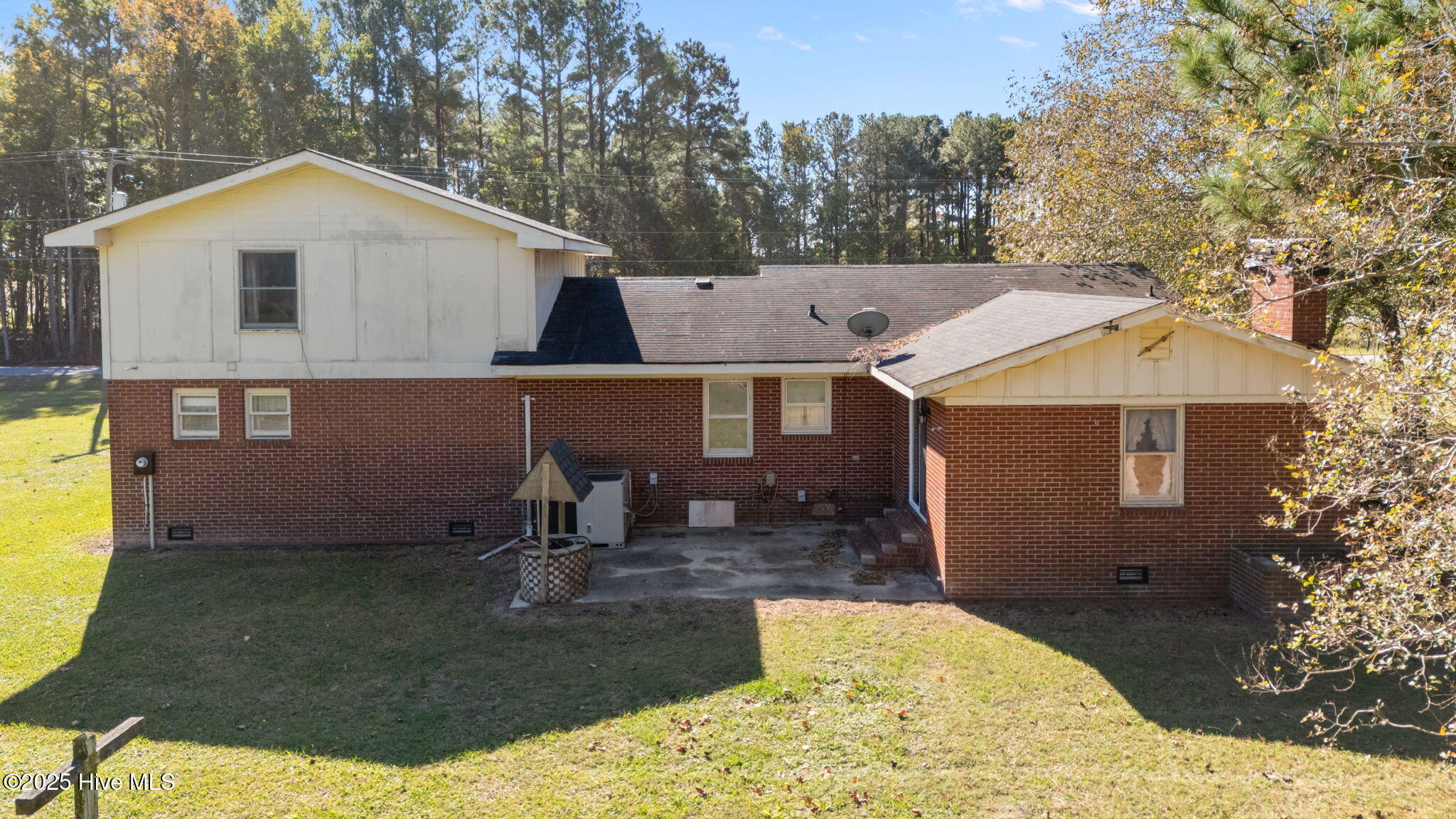 2933 Sound Side Road Columbia, NC 27925 - Photo 9 of 53 9-web-or-mls-DJI_20251020105052_0053_D