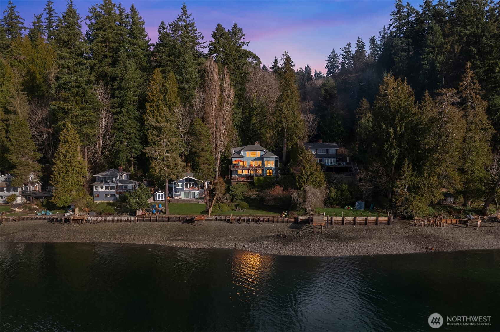 13415 Burma Road Southwest Vashon, WA 98070 - Photo 4 of 38 Gallery Image 4