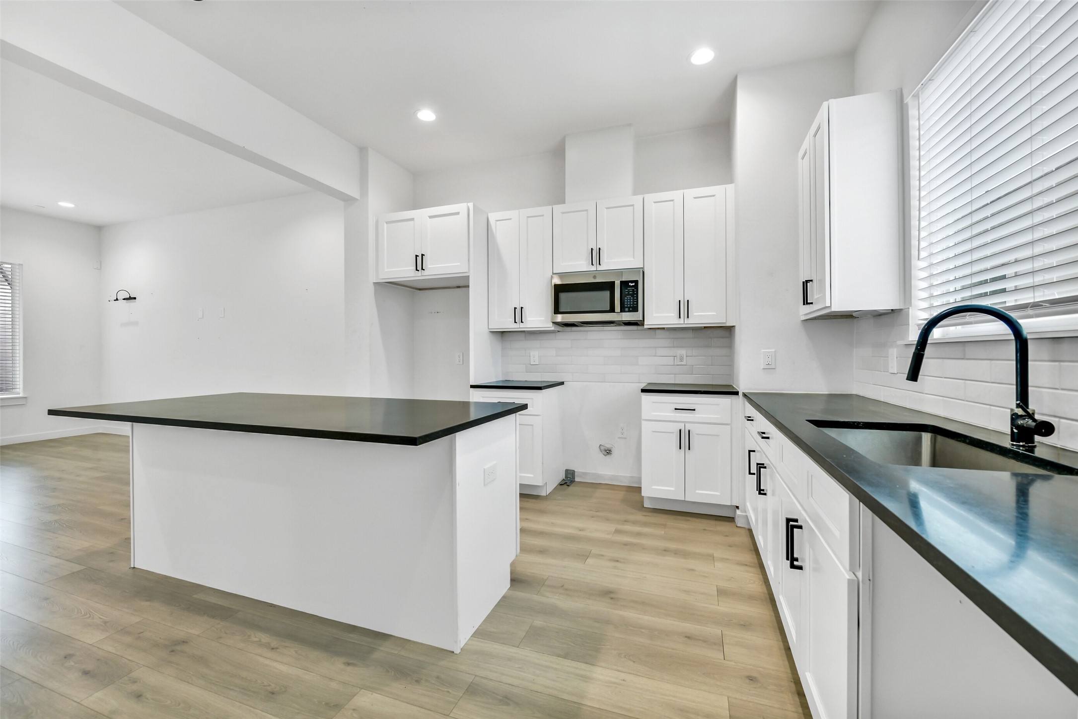 3403 Daphne Street, Unit C Houston, TX 77021 - Photo 11 of 27