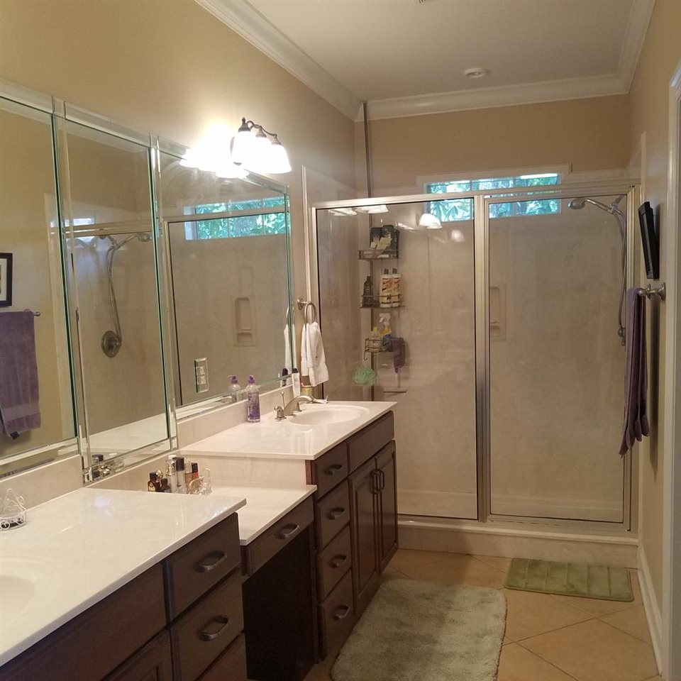 104 Natchez Trace Foley, AL 36535 - Photo 23 of 50 Master Bathroom Large Sho