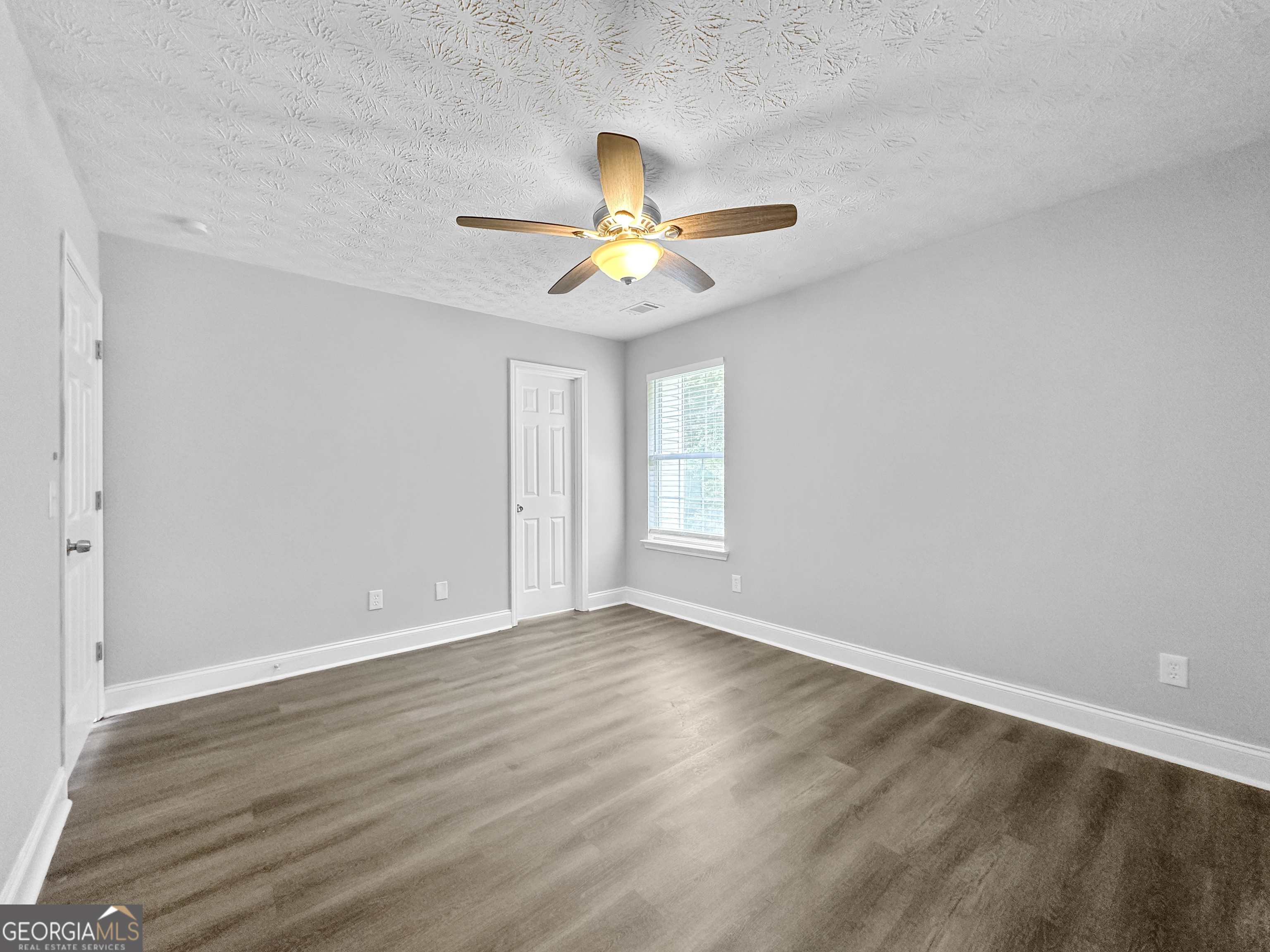 5087 Limerick Lane Flowery Branch, GA 30542 - Photo 9 of 18
