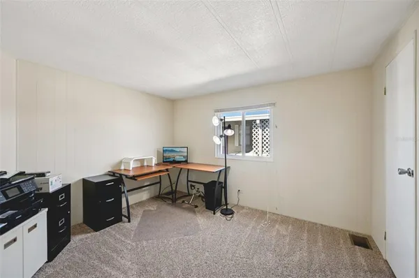 $250,000 | 156 Martinique Road, North Port, FL 34287