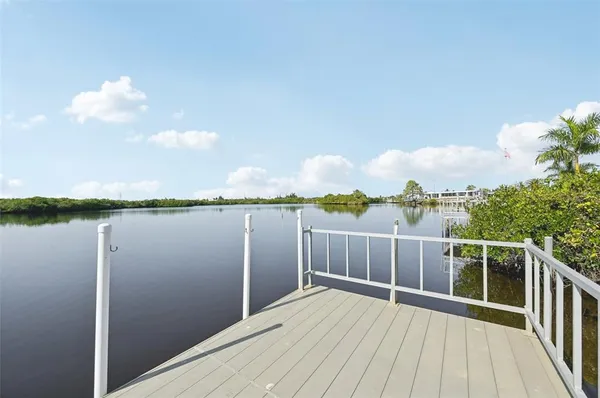 $250,000 | 156 Martinique Road, North Port, FL 34287