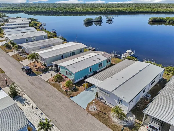 $250,000 | 156 Martinique Road, North Port, FL 34287