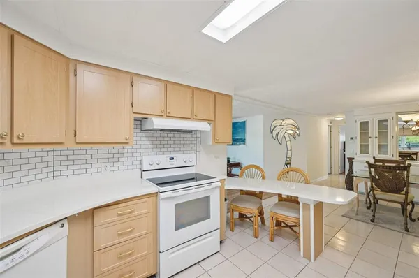 $250,000 | 156 Martinique Road, North Port, FL 34287