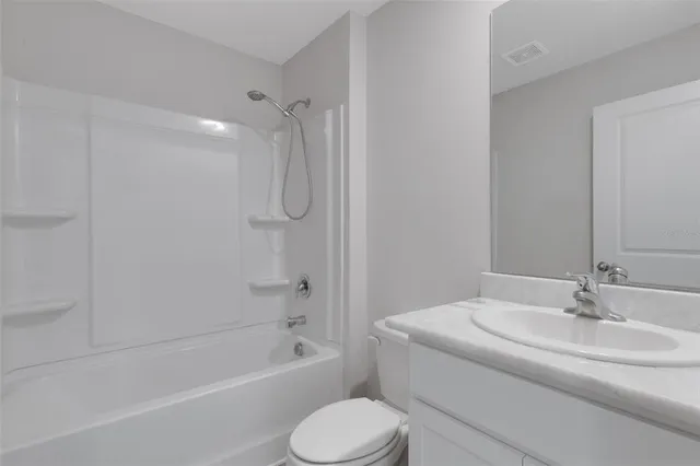 $342,000 | 5831 Silver Moonlight Drive, Palmetto, FL 34221