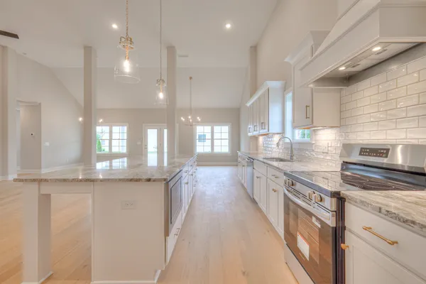 $689,900 | 5536 Sinclair Street, Murfreesboro, TN 37127