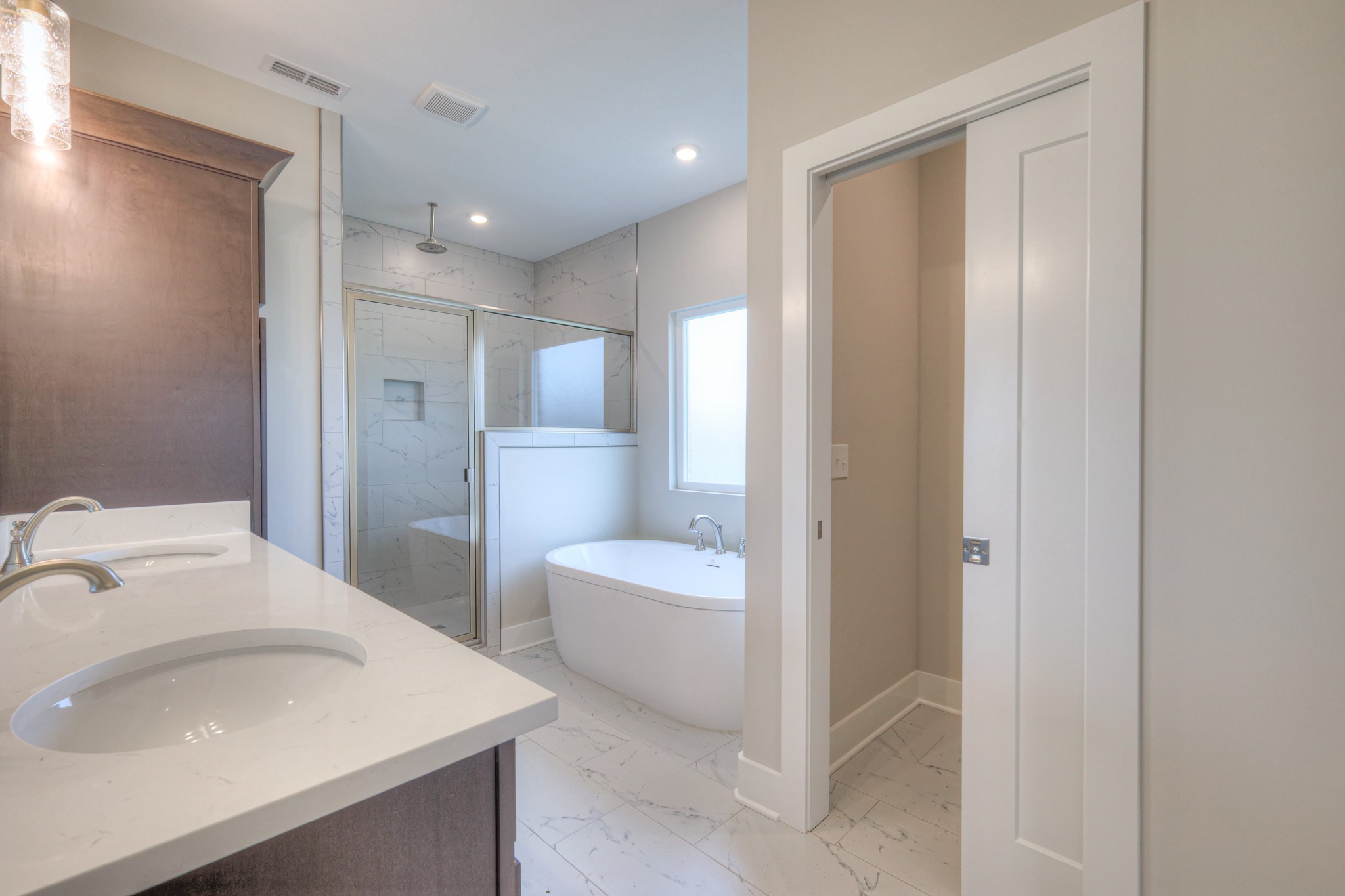 5536 Sinclair Street Murfreesboro, TN 37127 - Photo 33 of 46 a bathroom with a sink a toilet and shower