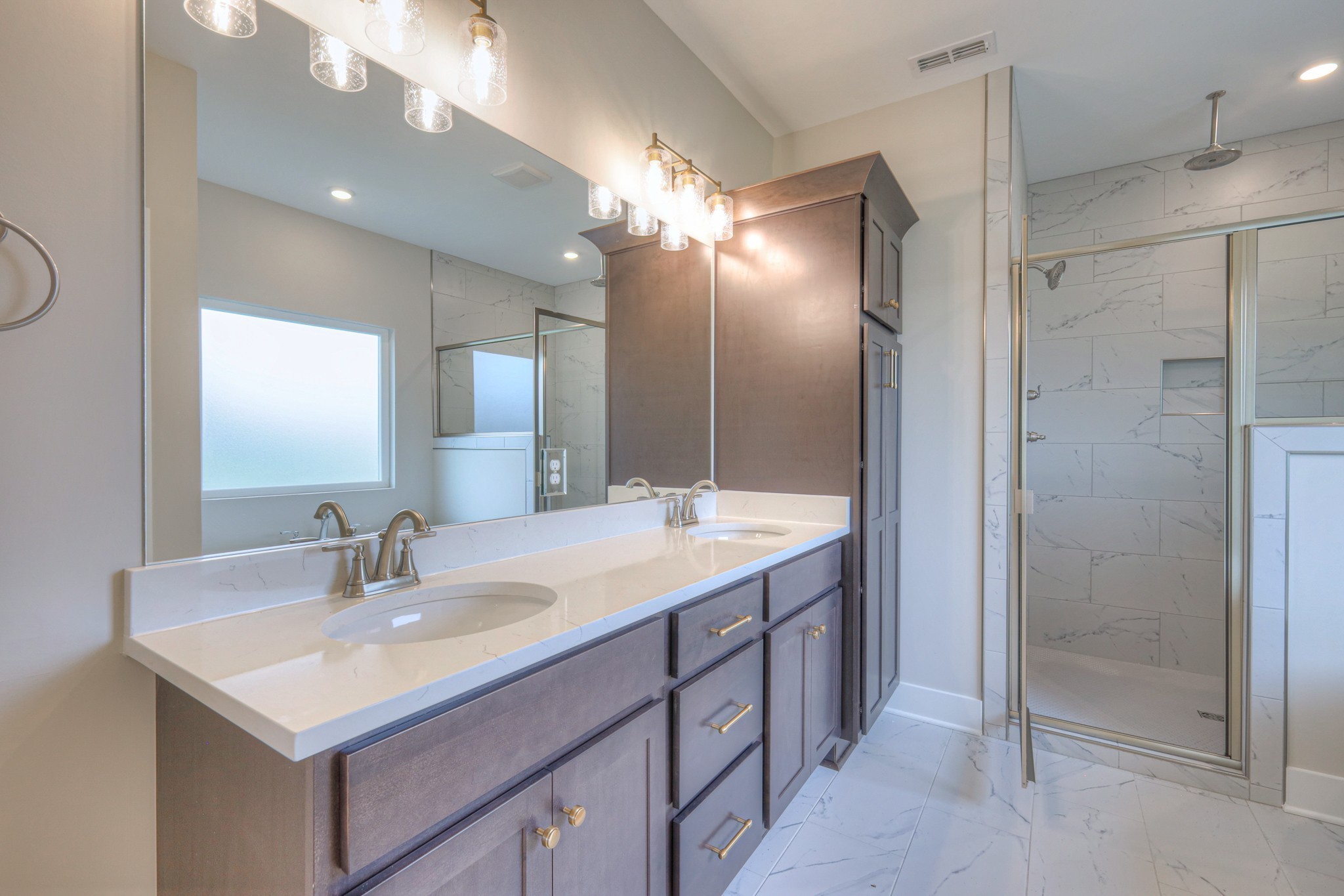 5536 Sinclair Street Murfreesboro, TN 37127 - Photo 36 of 46 a bathroom with a sink and a mirror