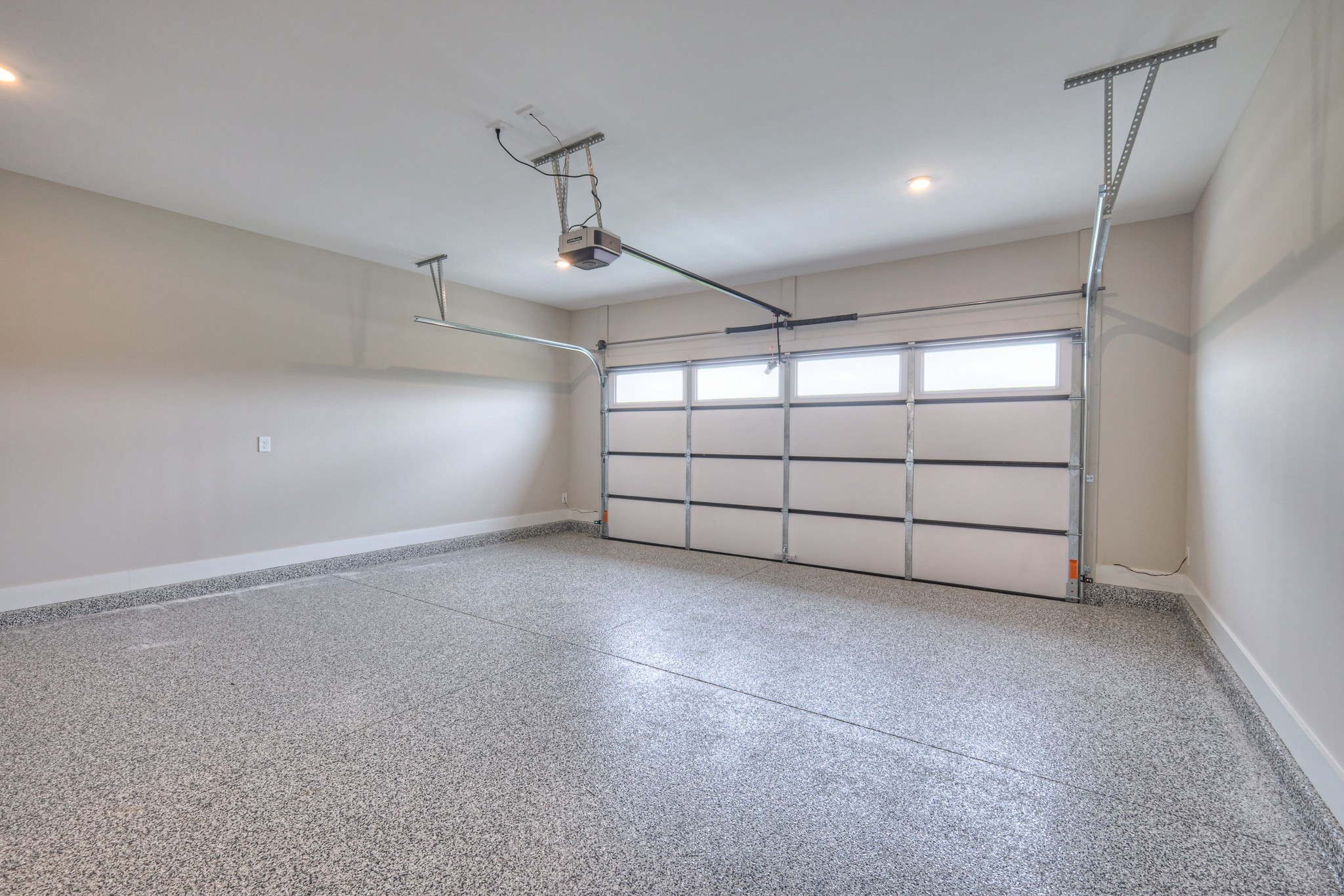5536 Sinclair Street Murfreesboro, TN 37127 - Photo 44 of 46 a view of a garage