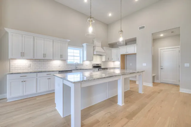 $689,900 | 5536 Sinclair Street, Murfreesboro, TN 37127