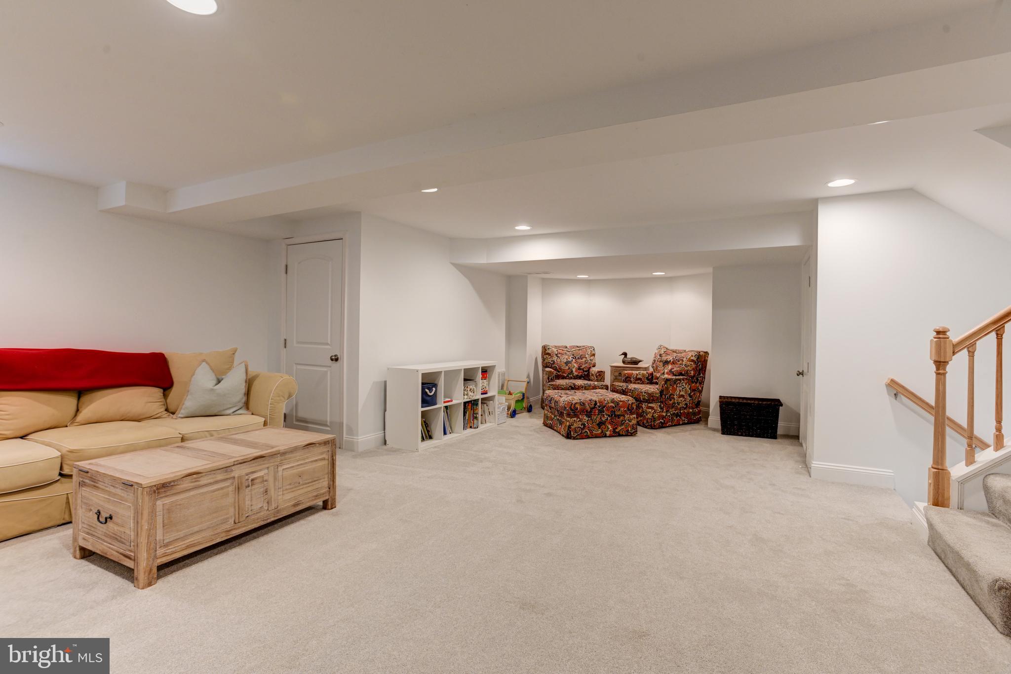 204 Charmuth Road Lutherville-Timonium, MD 21093 - Photo 38 of 59 Gallery Image 38