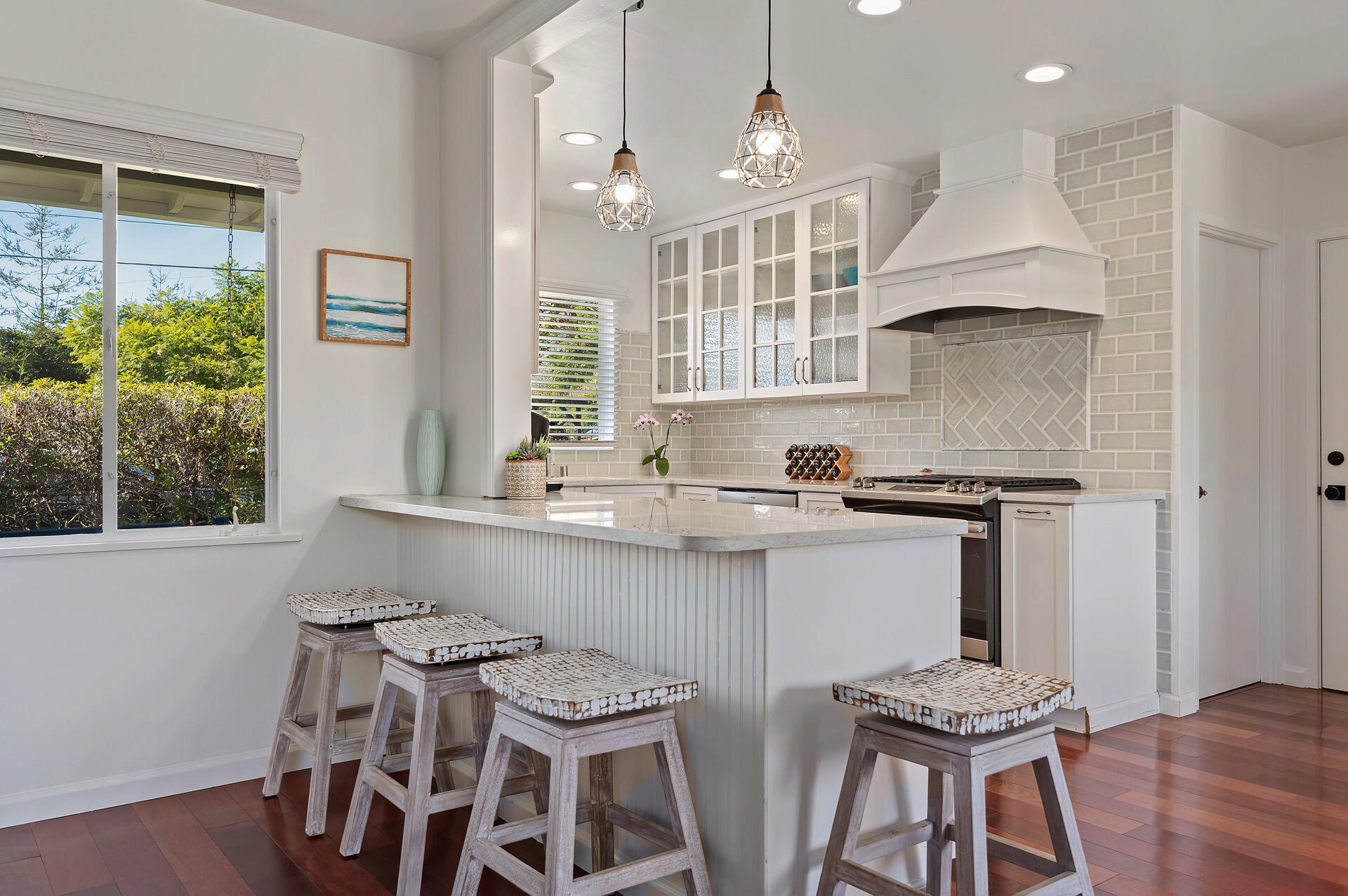 Undisclosed Address Carpinteria, CA 93013 - Photo 19 of 38 09 - Kitchen