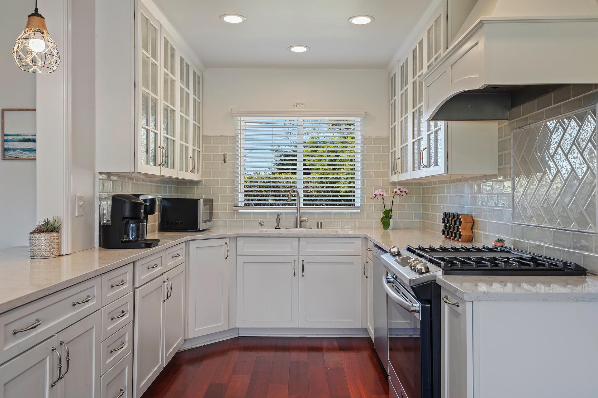 Undisclosed Address Carpinteria, CA 93013 - Photo 3 of 38 08 - Kitchen