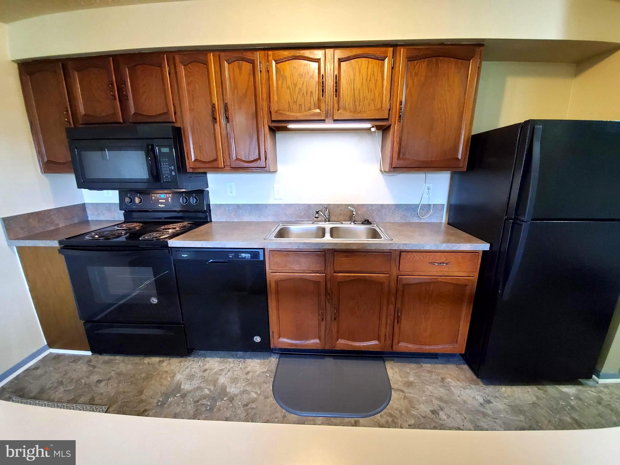 550 Heather Ridge Drive, Unit C Frederick, MD 21702 - Photo 6 of 21