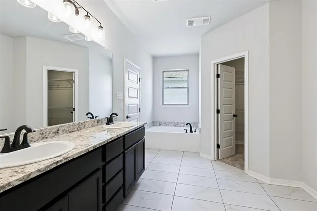 $343,100 | 937 Laurel Oak Lane, Westwego, LA 70094