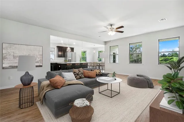 $343,100 | 937 Laurel Oak Lane, Westwego, LA 70094