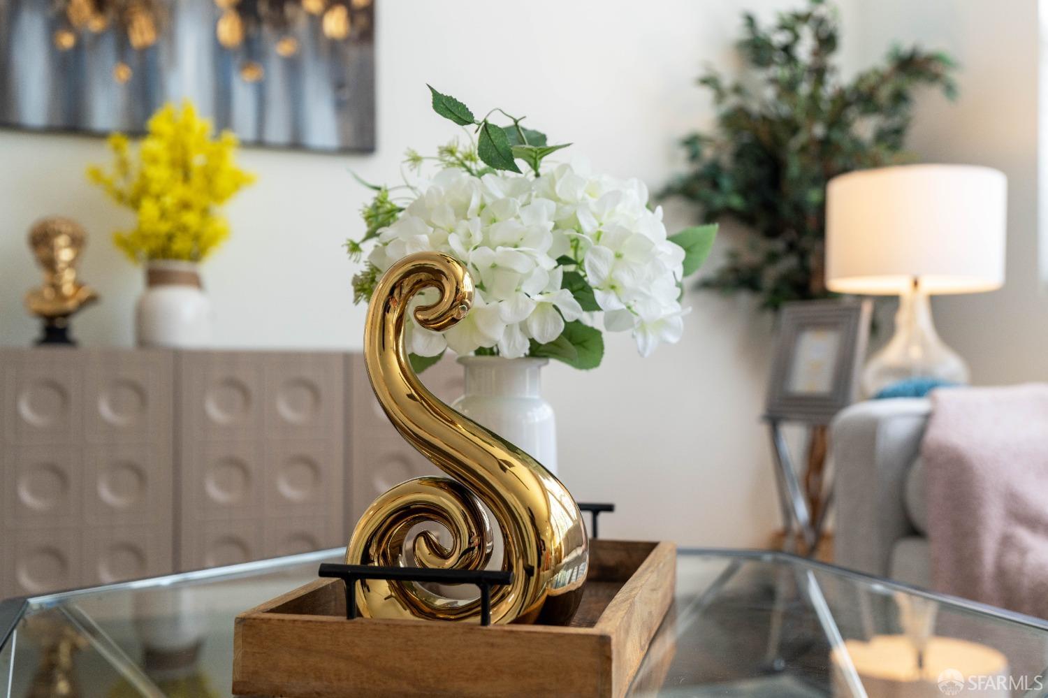 324 MacArthur Way Brentwood, CA 94513 - Photo 9 of 45 a view of entryway with wooden floor